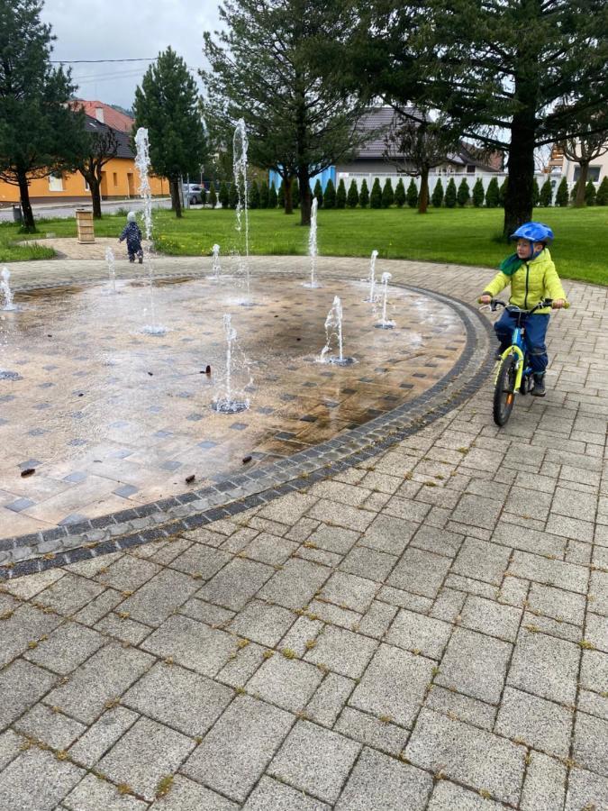 Вілла Drevenica Emilka, 5 Min Restauracia, Z Terasy Vyhlad Na Kralovu Holu A Polomske Ocko, Gril, Ohnisko, Kotlik Брезно Екстер'єр фото