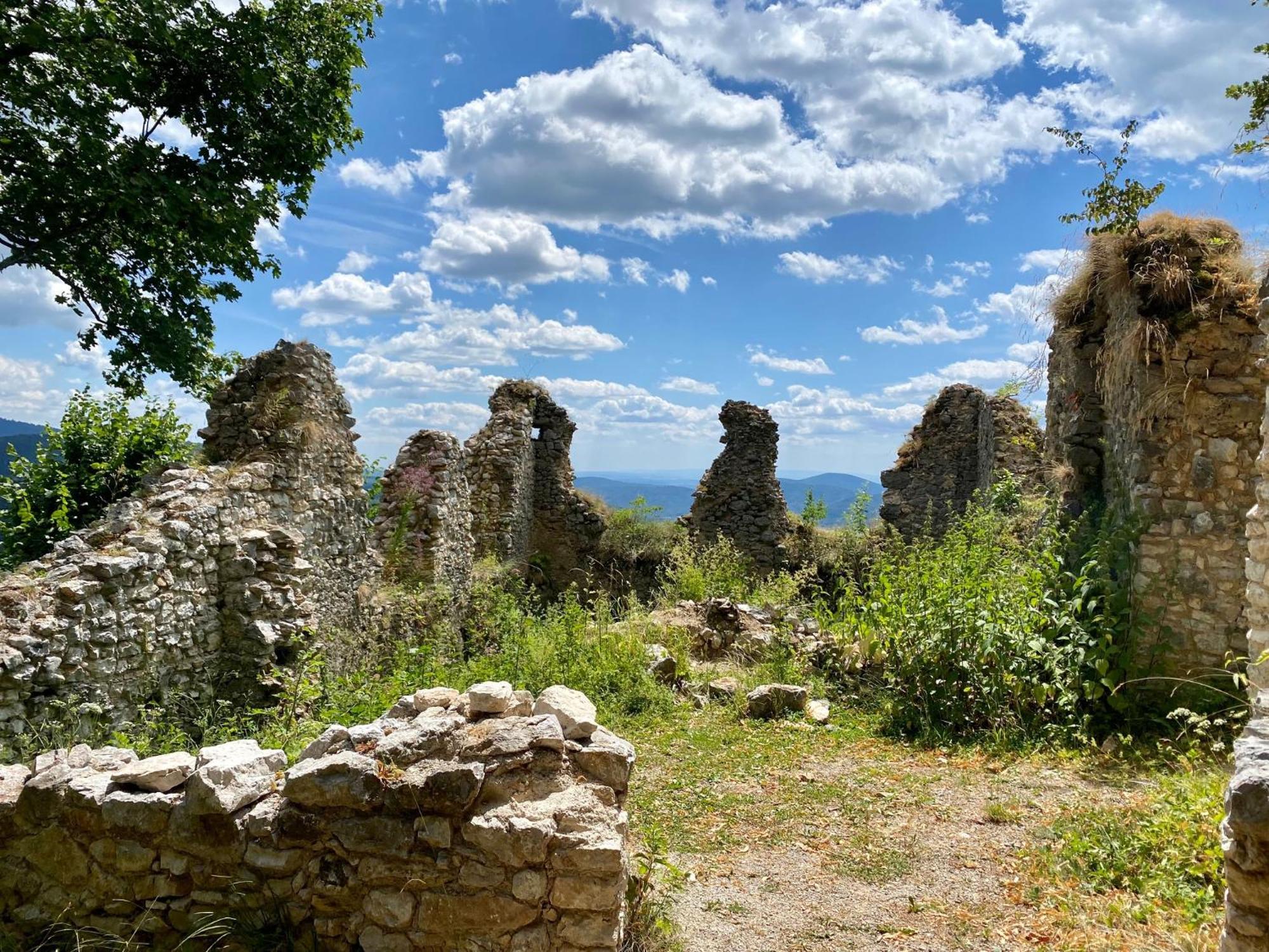 Вілла Drevenica Emilka, 5 Min Restauracia, Z Terasy Vyhlad Na Kralovu Holu A Polomske Ocko, Gril, Ohnisko, Kotlik Брезно Екстер'єр фото
